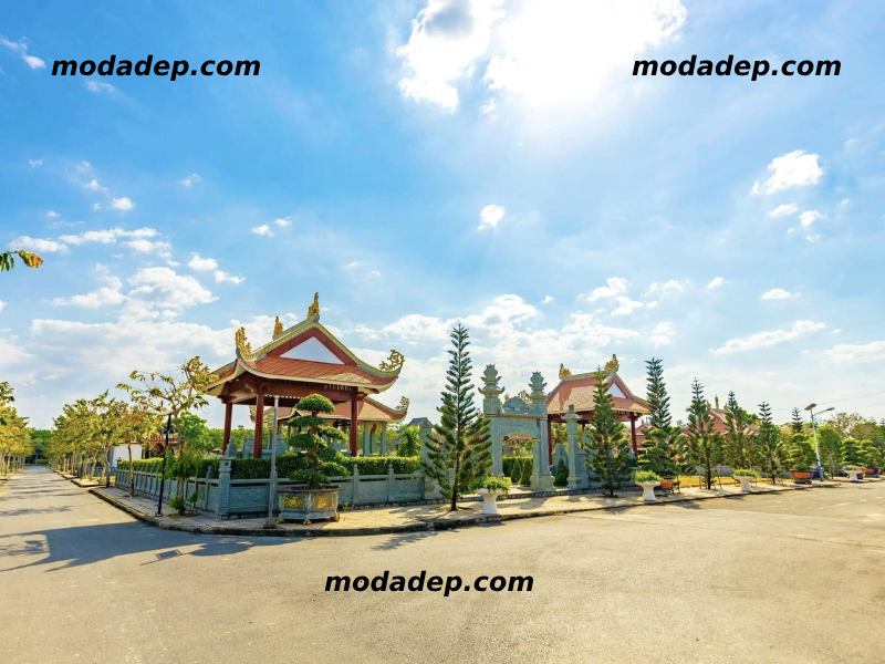 khuôn viên lăng mộ đẹp (12)