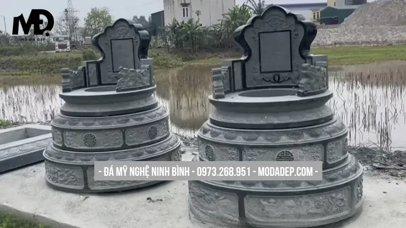 Mộ đá tự nhiên tam cấp hình tròn sang trọng