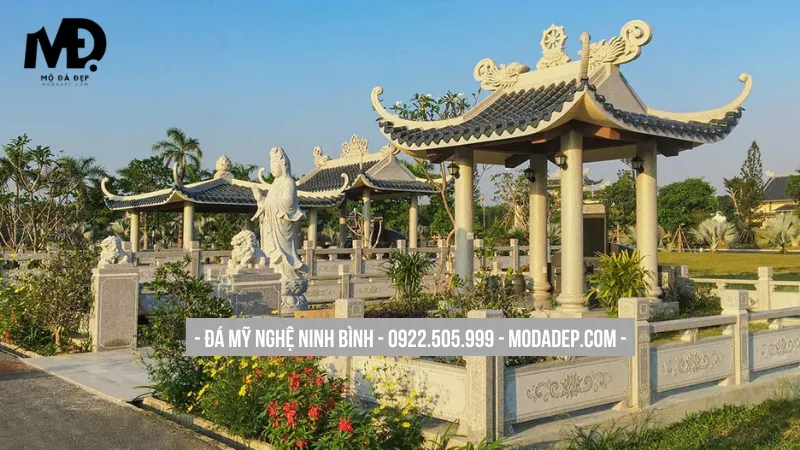 Khuôn viên lăng mộ đá Thanh Hóa sang trọng