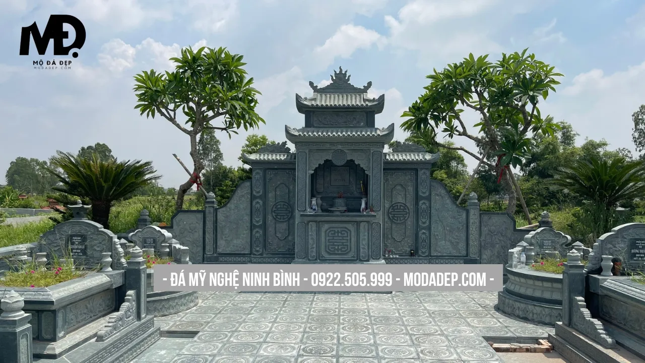 Mẫu mộ có mái che