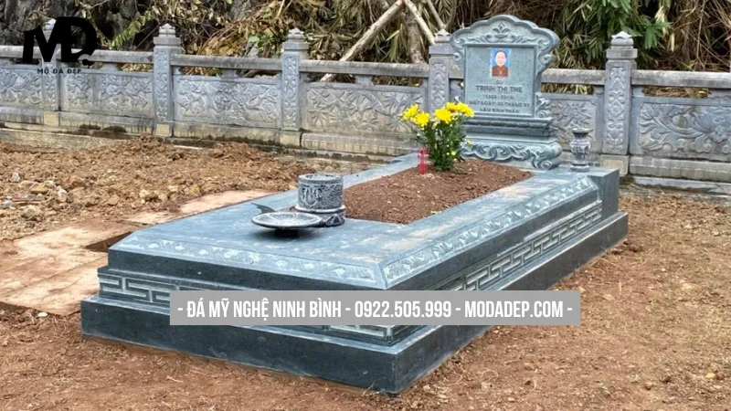 Mẫu mộ đá không mái thiết kế đơn giản Hà Tĩnh