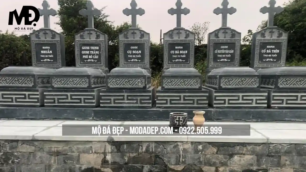 Mẫu khu mộ gia đình công giáo phong cách nhẹ nhàng, hiện đại, tinh tế.