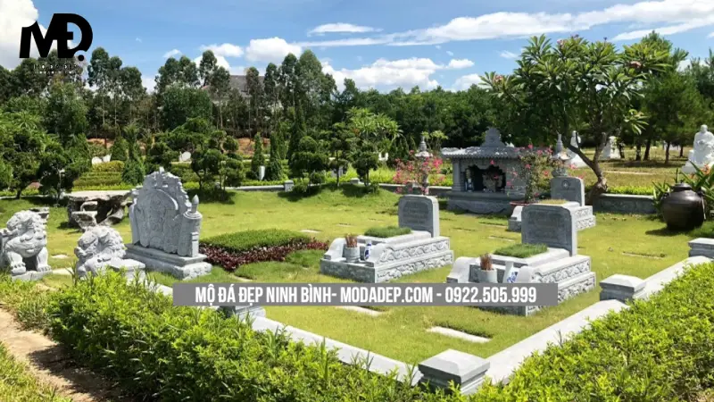 Khu mộ gia đình kiểu đơn giản, tinh tế mà vẫn hợp phong thủy với gia chủ