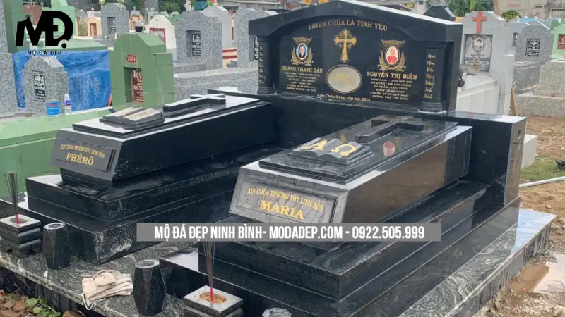 So với mộ xây truyền thống, mộ đá khối hầu như không cần bảo trì thường xuyên, tiết kiệm chi phí về lâu dài.