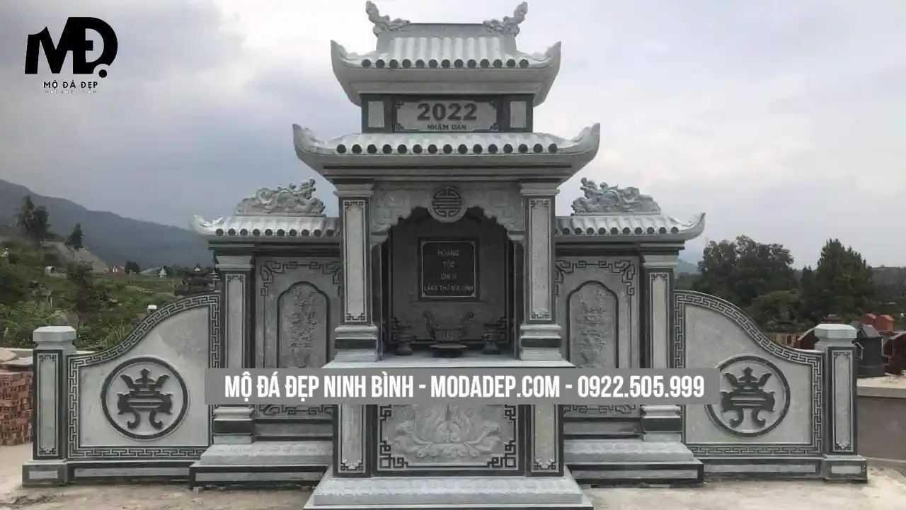 Chúng tôi hiểu rằng mỗi công trình lăng mộ bằng đá khối không chỉ là một sản phẩm, mà còn là giá trị tâm linh gắn liền với nhiều thế hệ.